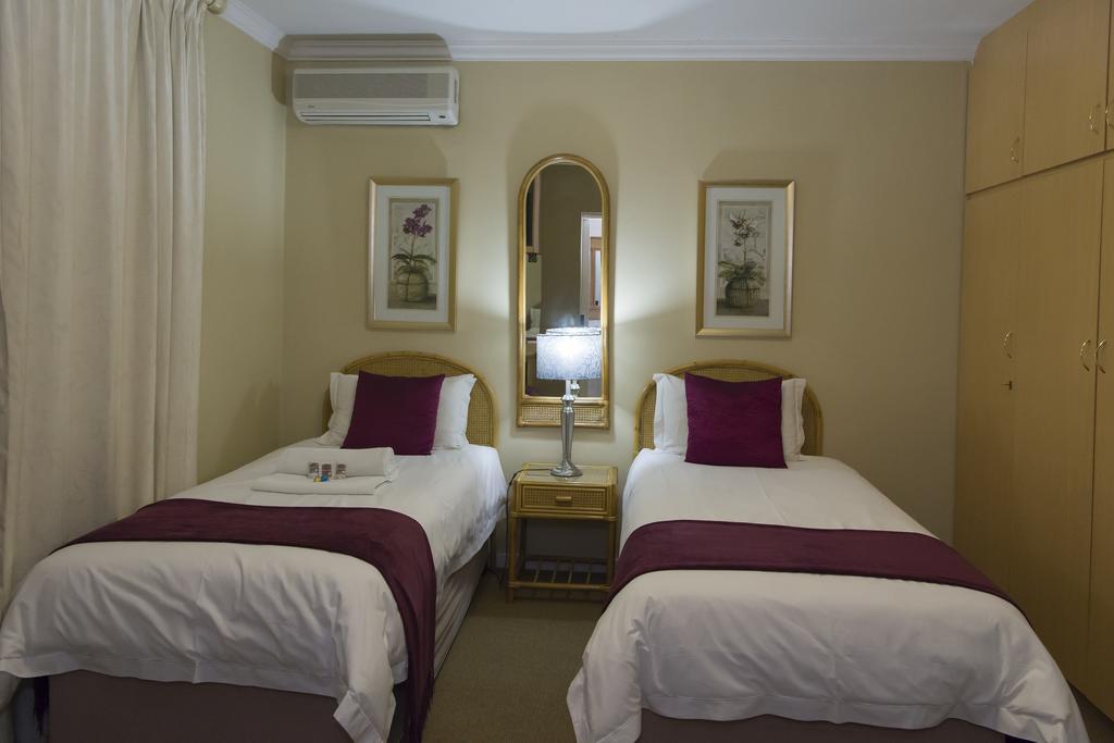 Bayswater Lodge Блоемфонтейн Екстериор снимка