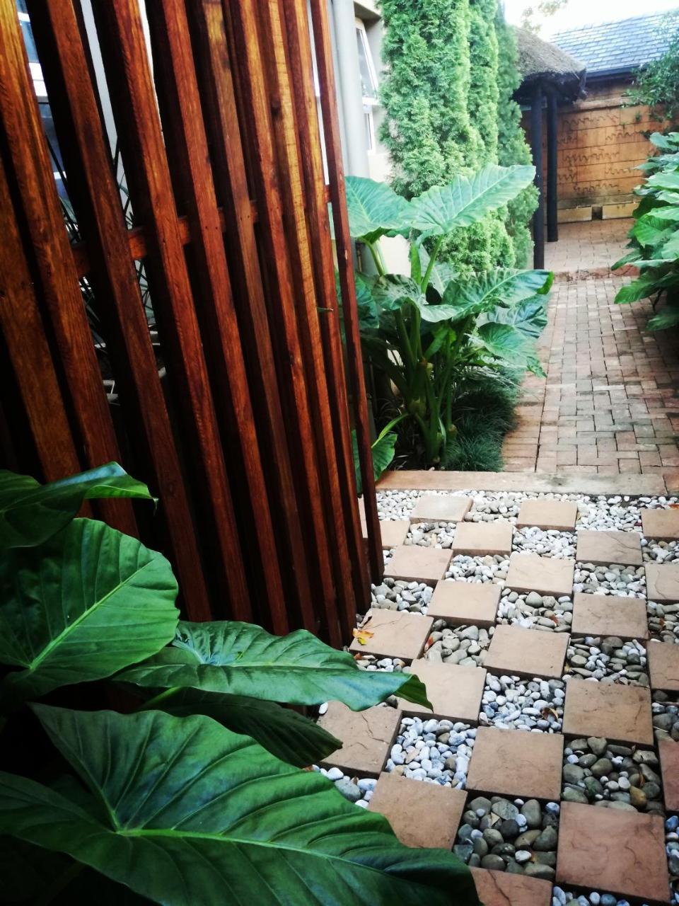 Bayswater Lodge Блоемфонтейн Екстериор снимка