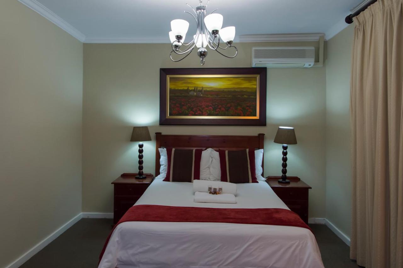 Bayswater Lodge Блоемфонтейн Екстериор снимка