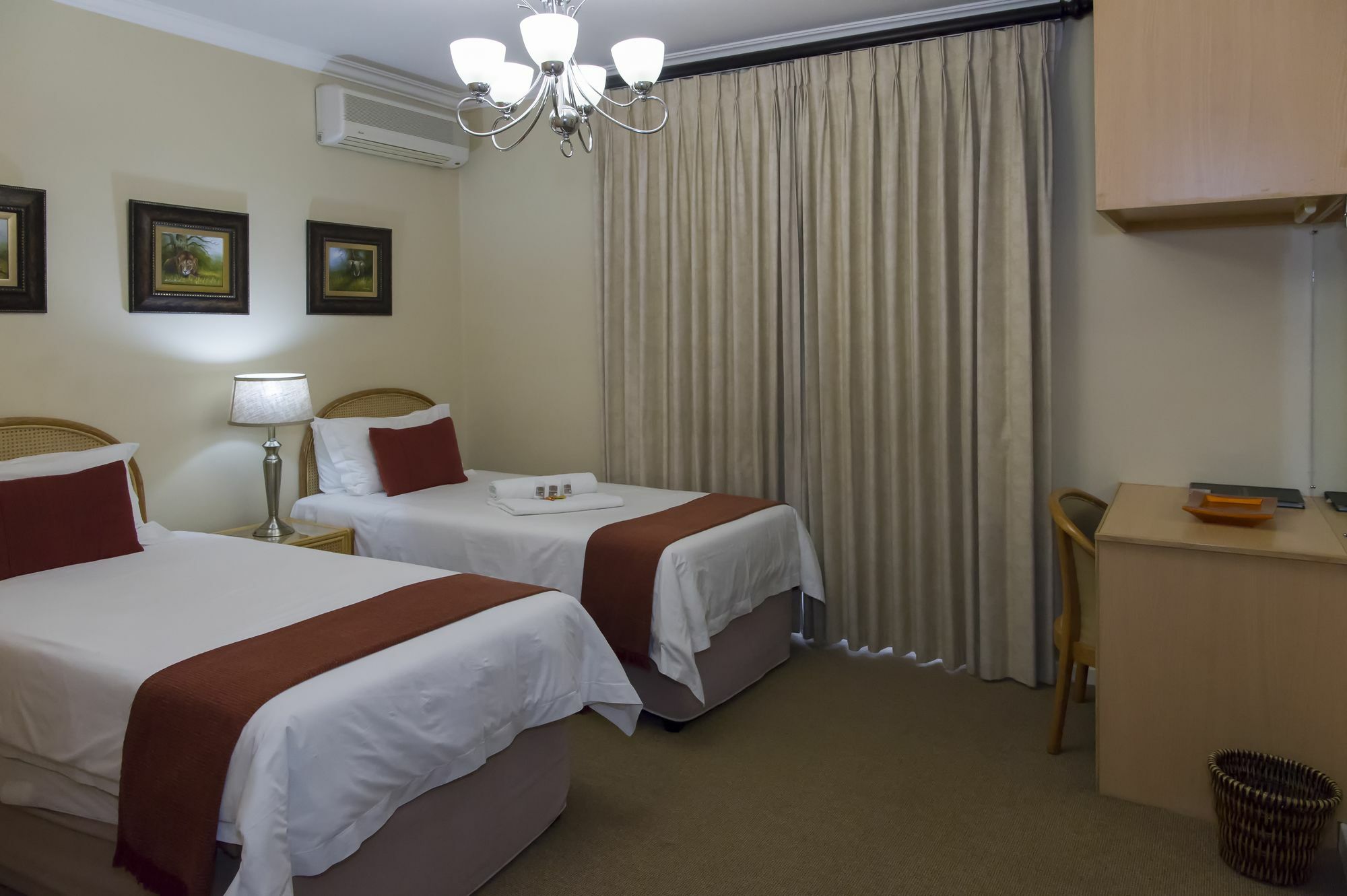 Bayswater Lodge Блоемфонтейн Екстериор снимка